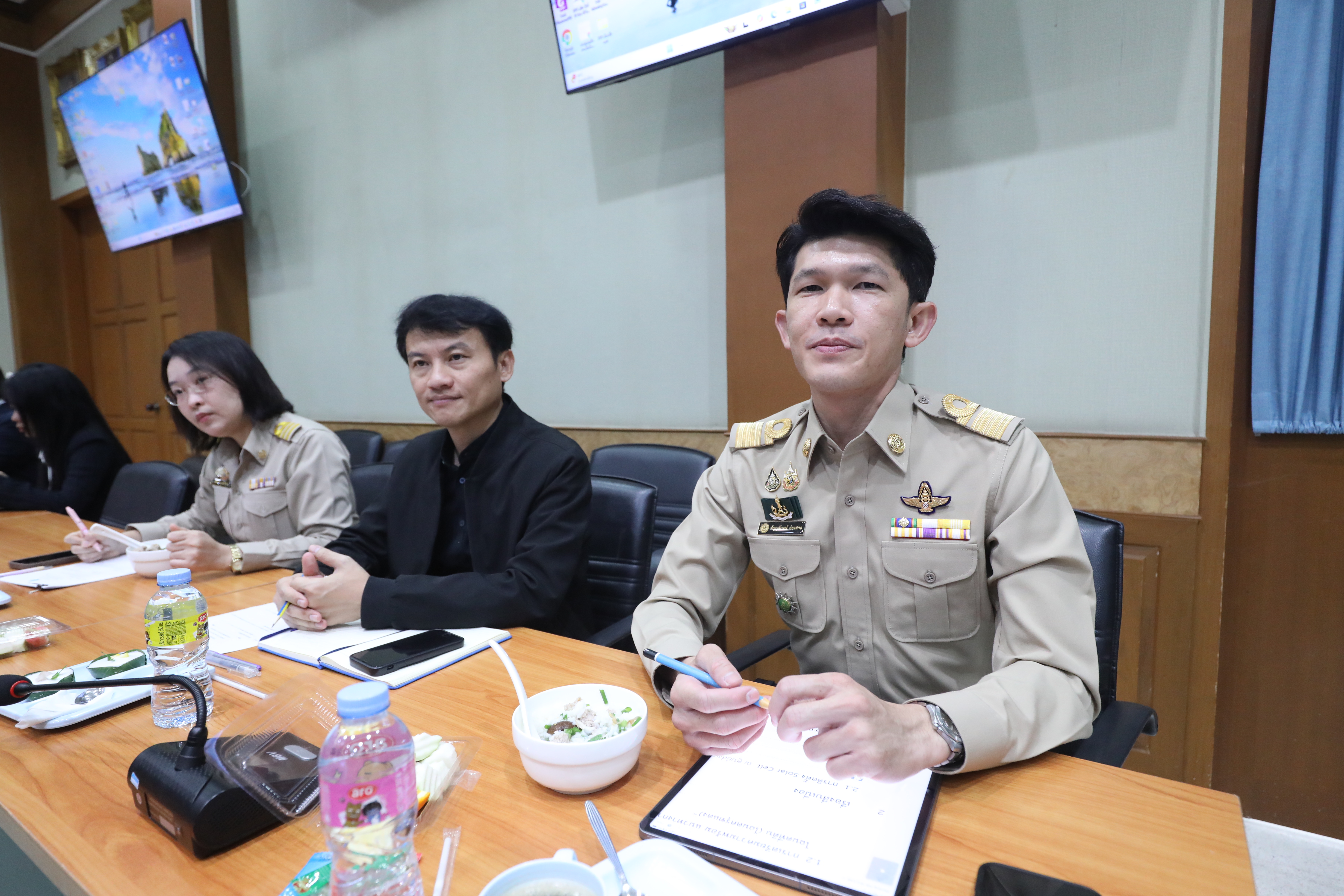 title - ส.ป.ก. จัดประชุม Morning Talk คณะผู้บริหาร เพื่อติดตามและขับเคลื่อนงานนโยบาย ส.ป.ก.